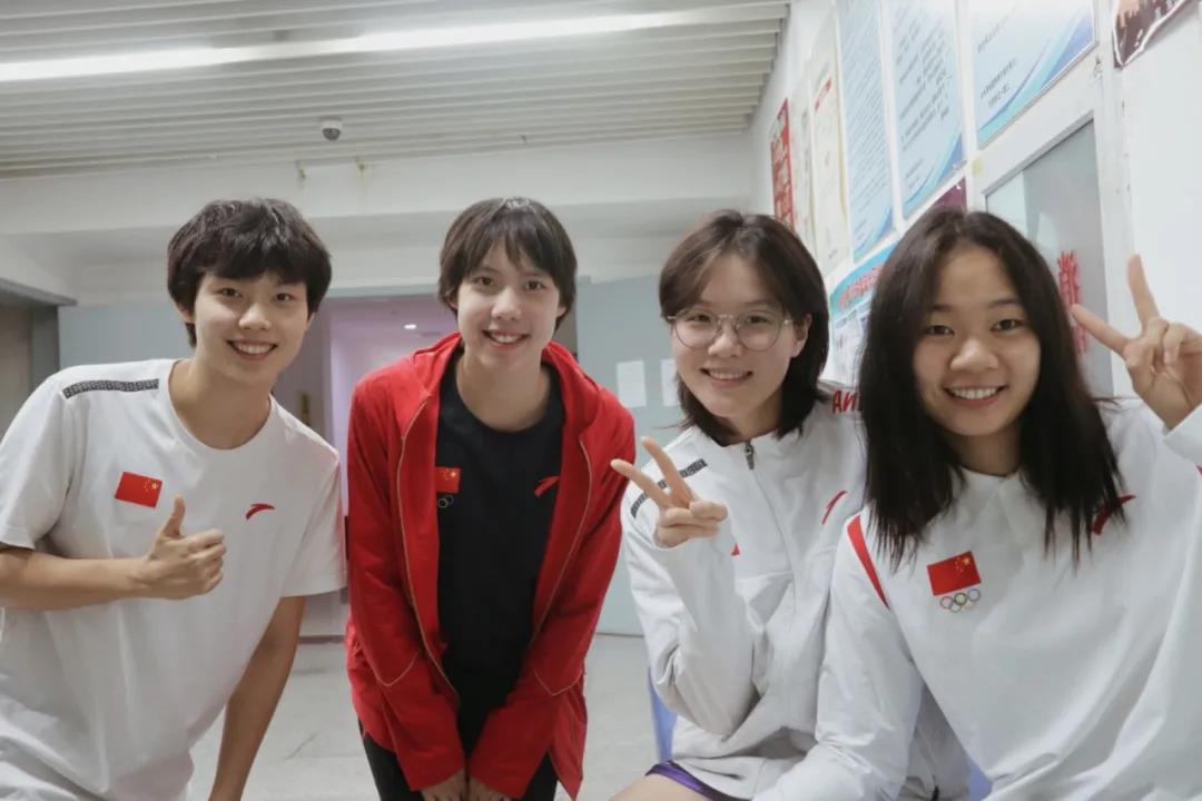 已夺两金！深大女生在全运会游泳赛场上大放异彩！